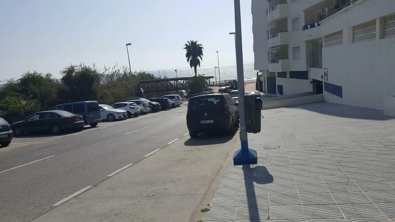 First Beach Line Lägenhet Marbella