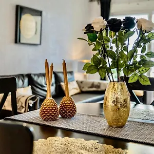 Lovely 3-bedroom 350 M Walk To The Apartamento