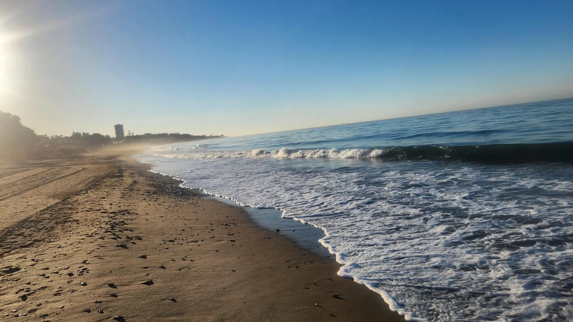 First Beach Line Marbella 0*,
